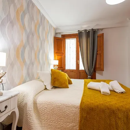 Apartment Center
